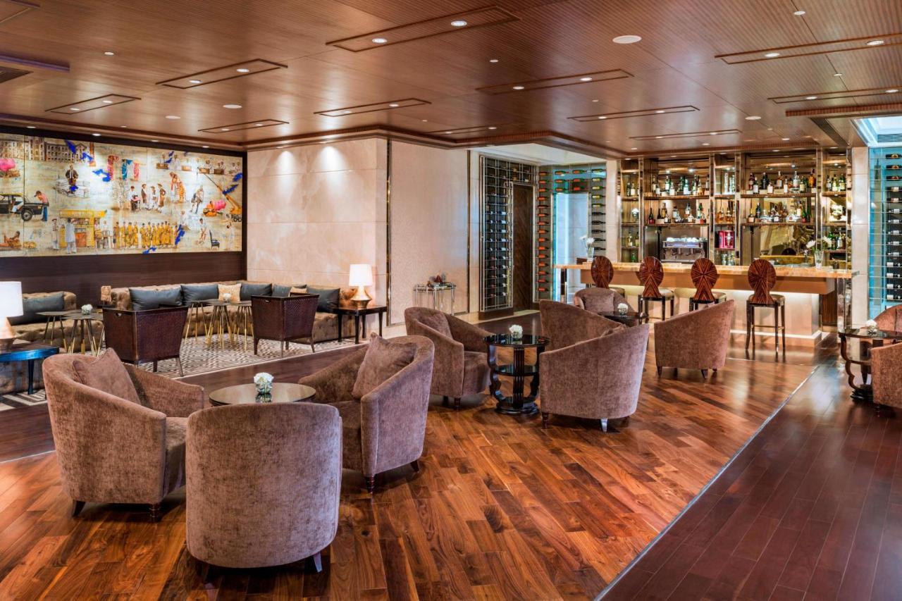 Hotel The St. Regis Mumbai Exterior foto The Wine Bar