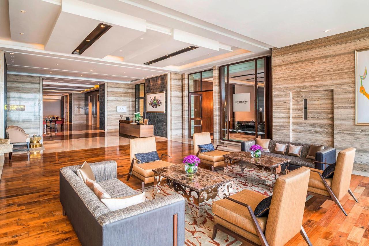 Hotel The St. Regis Mumbai Exterior foto The Club Lounge at the Westin Mumbai International Airport