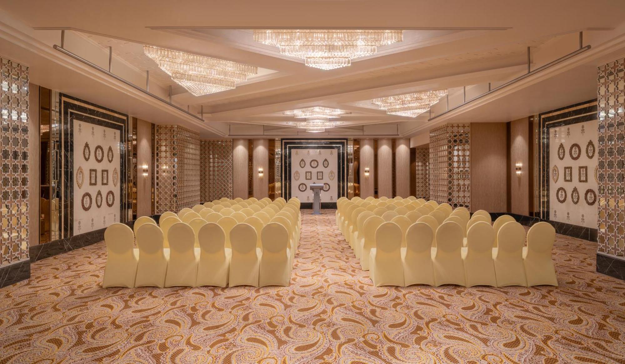 Hotel The St. Regis Mumbai Exterior foto The ballroom