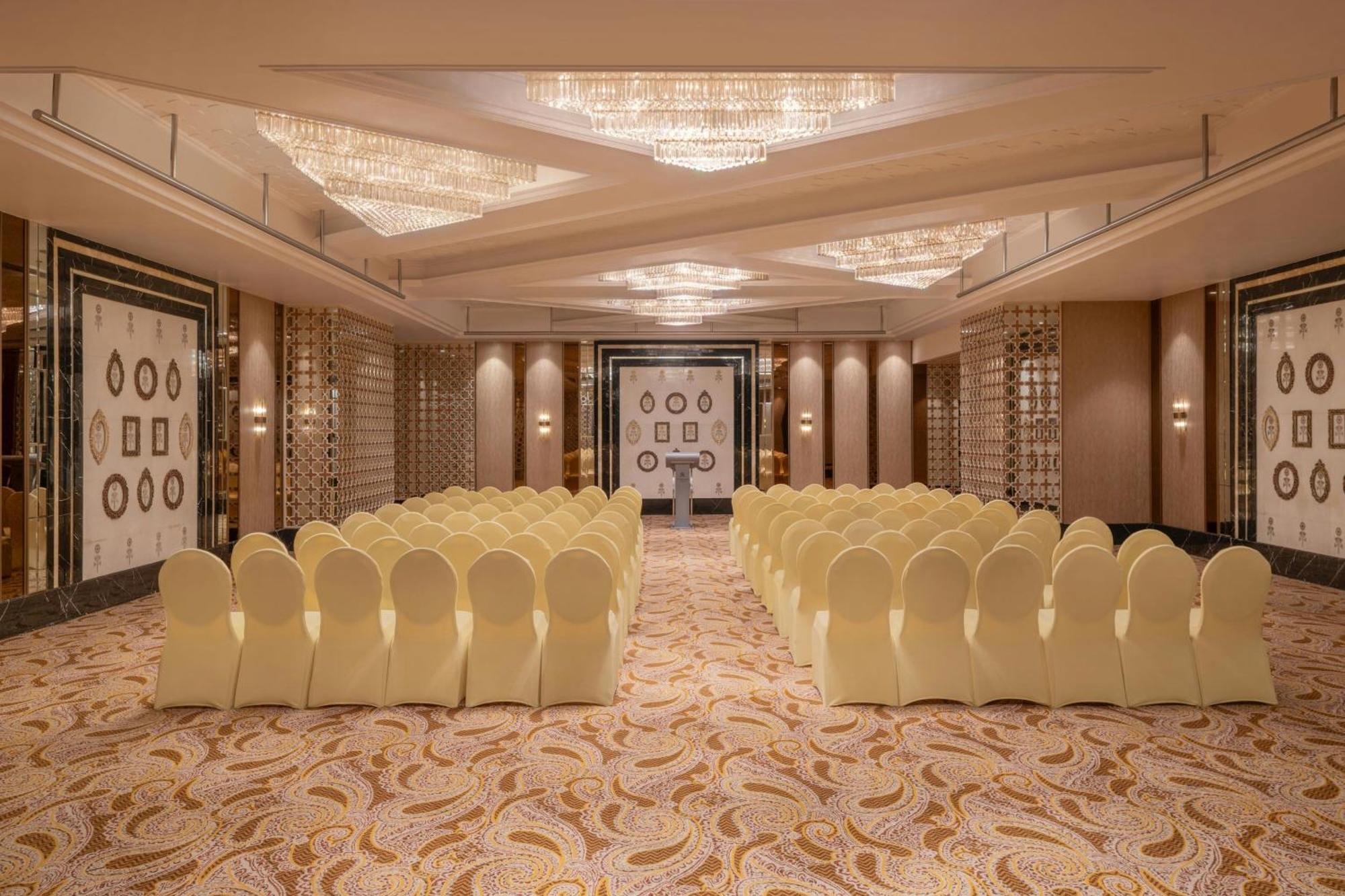 Hotel The St. Regis Mumbai Exterior foto The ballroom